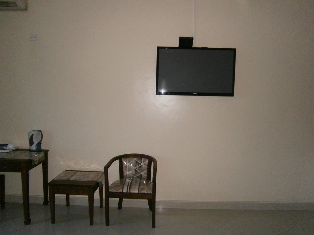 Tudor Water Sports Hotel Mombasa Luaran gambar